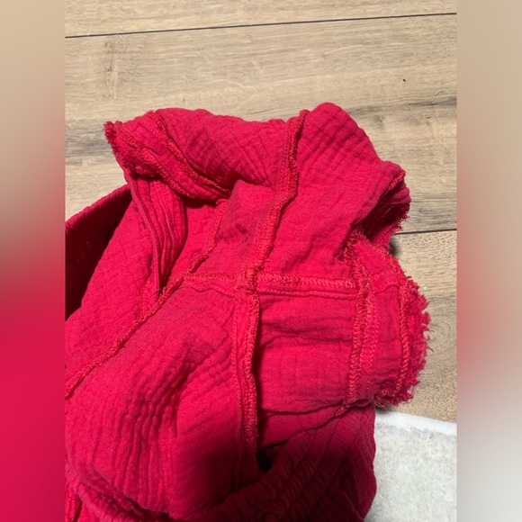 🔥6 FOR $25!🔥Anthropologie! Gorgeous red  linen shorts size s/m - Picture 5 of 5